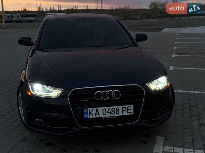 Седан Audi A4 2013 в Ирпене