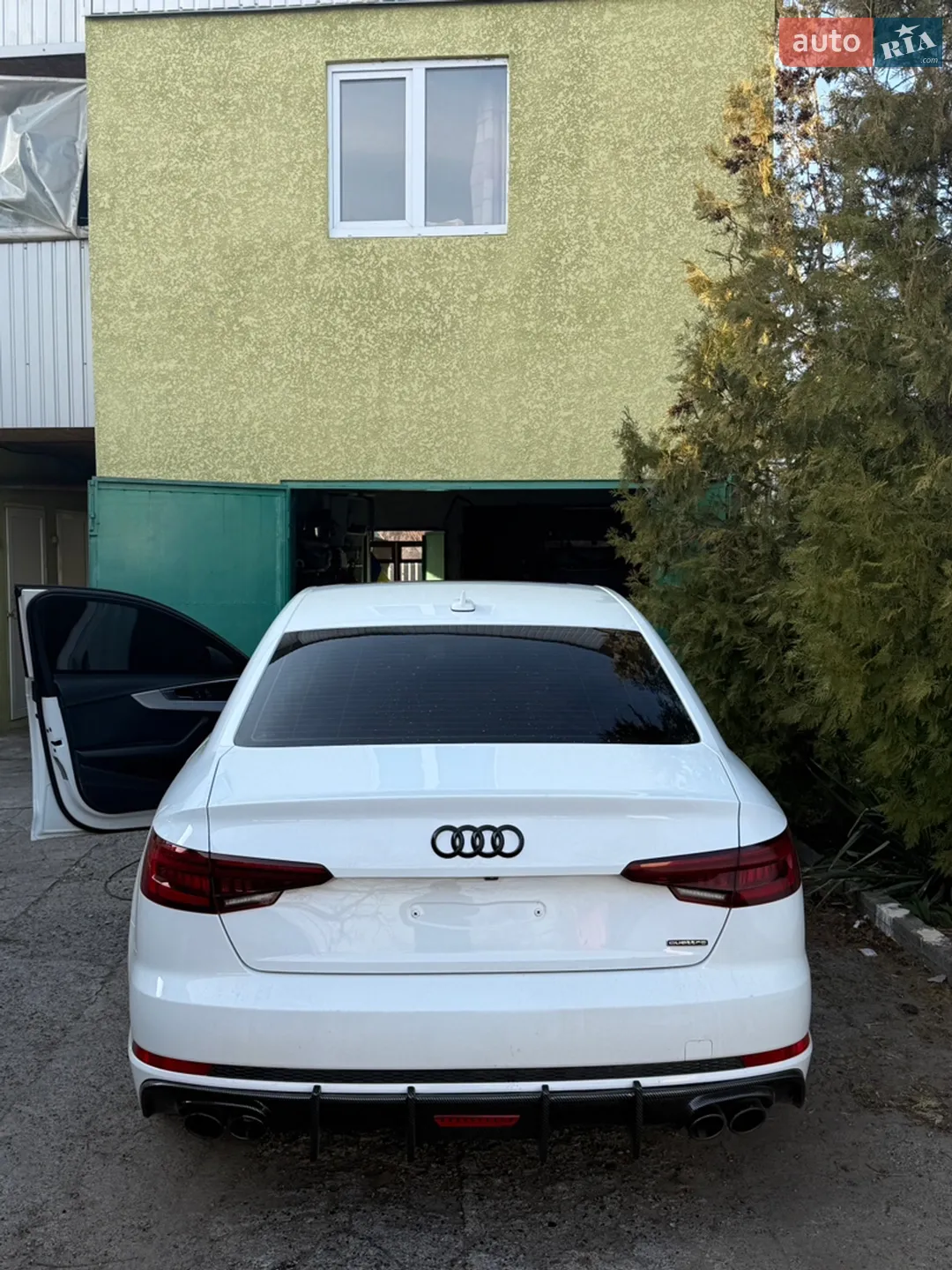 2017 Audi A4 - мініатюра 2