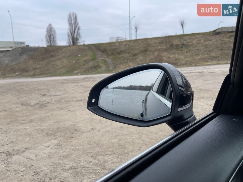 Седан Audi A4 2017 в Києві