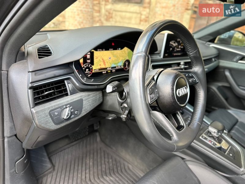 Седан Audi A4 2017 в Виннице