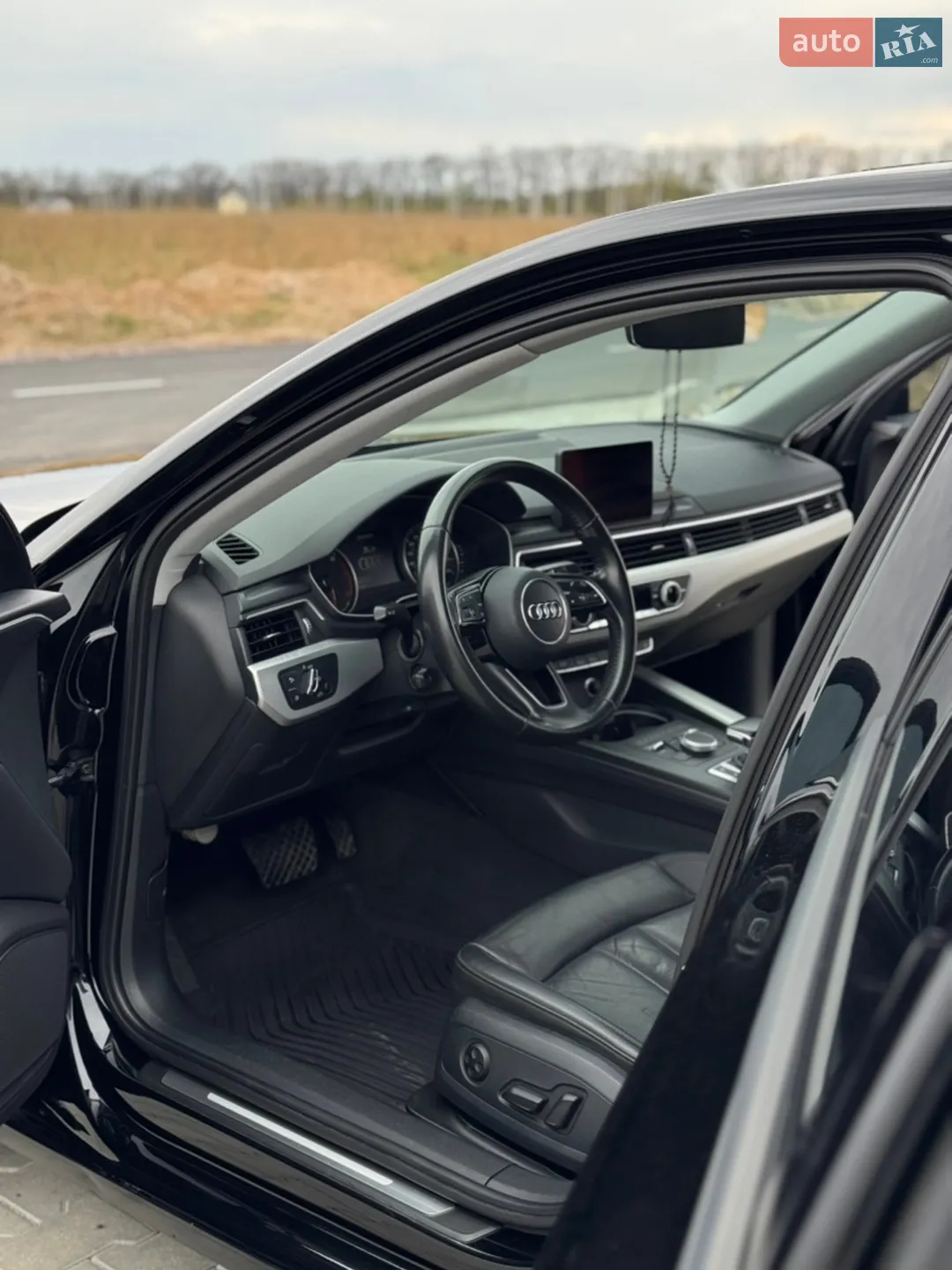 2017 Audi A4 - мініатюра 10
