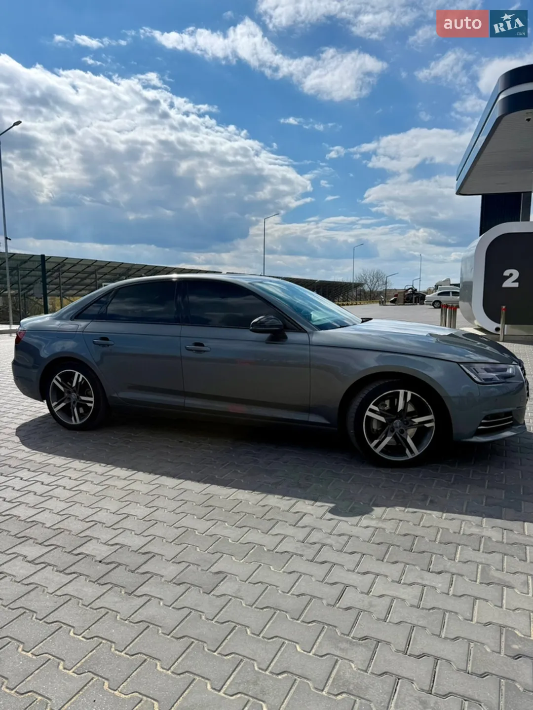 2016 Audi A4 - мініатюра 6