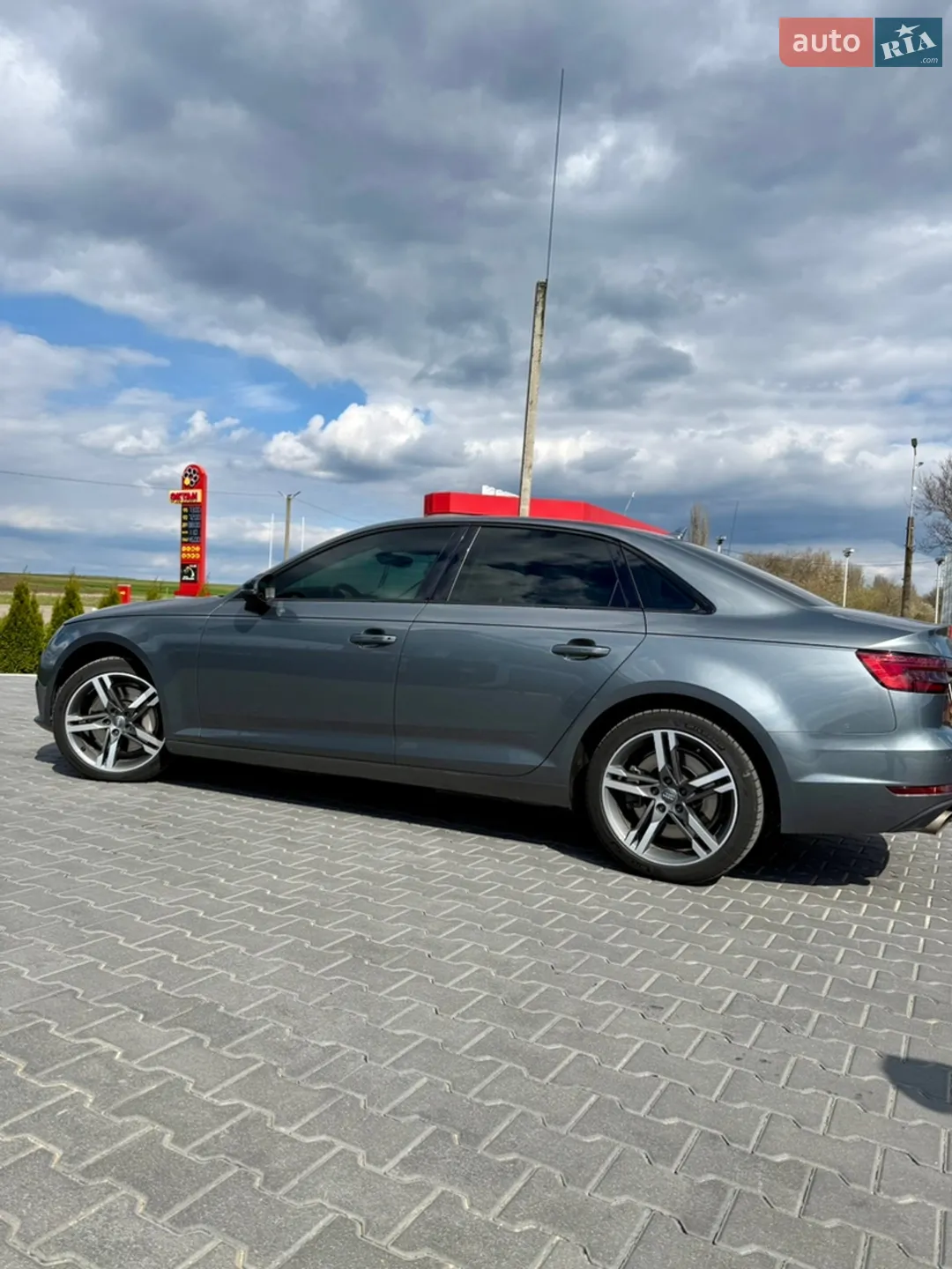 2016 Audi A4 - мініатюра 7