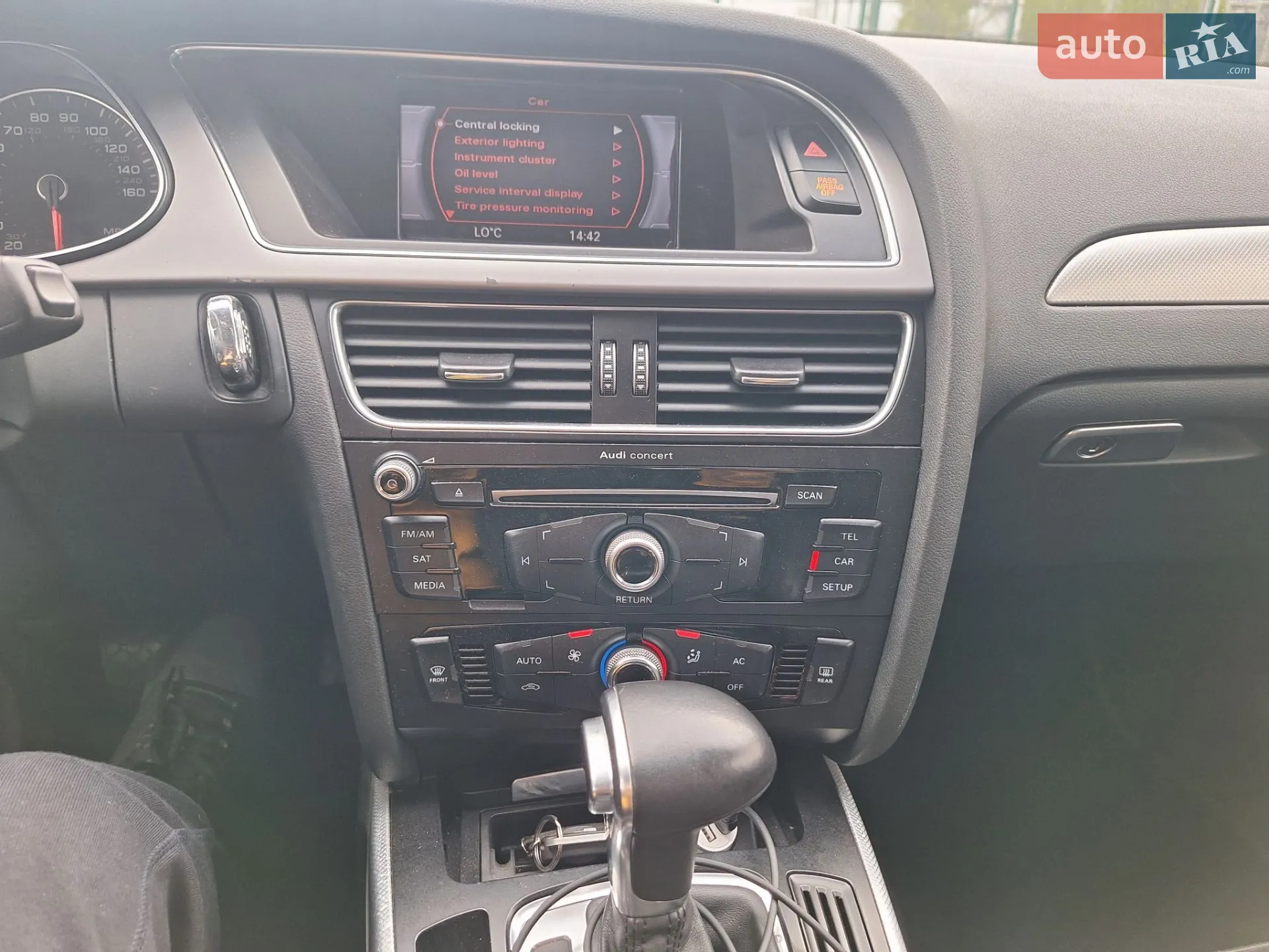 2013 Audi A4 - мініатюра 19