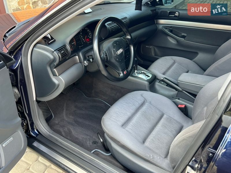 Универсал Audi A4 2000 в Луцке