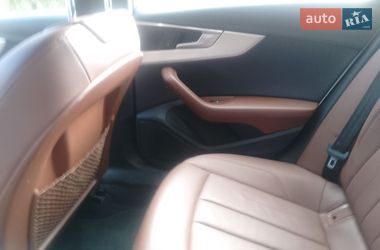 Седан Audi A4 2016 в Киеве