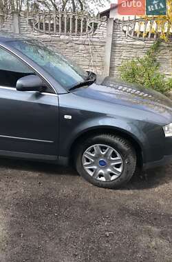 Універсал Audi A4 2001 в Рівному