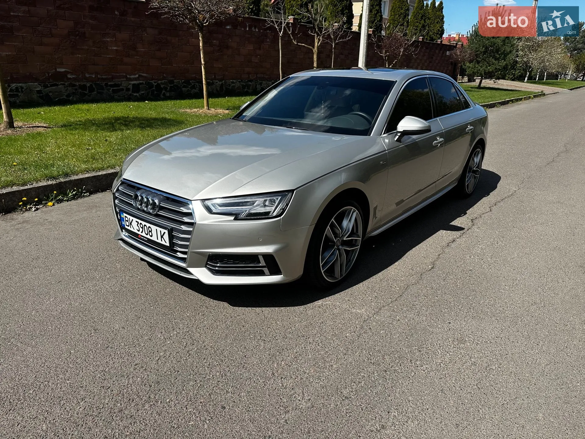 2016 Audi A4 - мініатюра 3