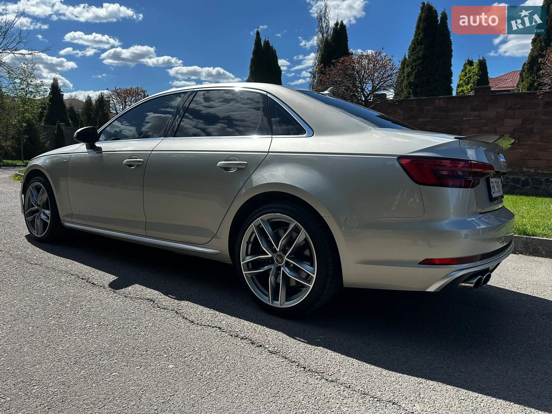 2016 Audi A4 - мініатюра 13