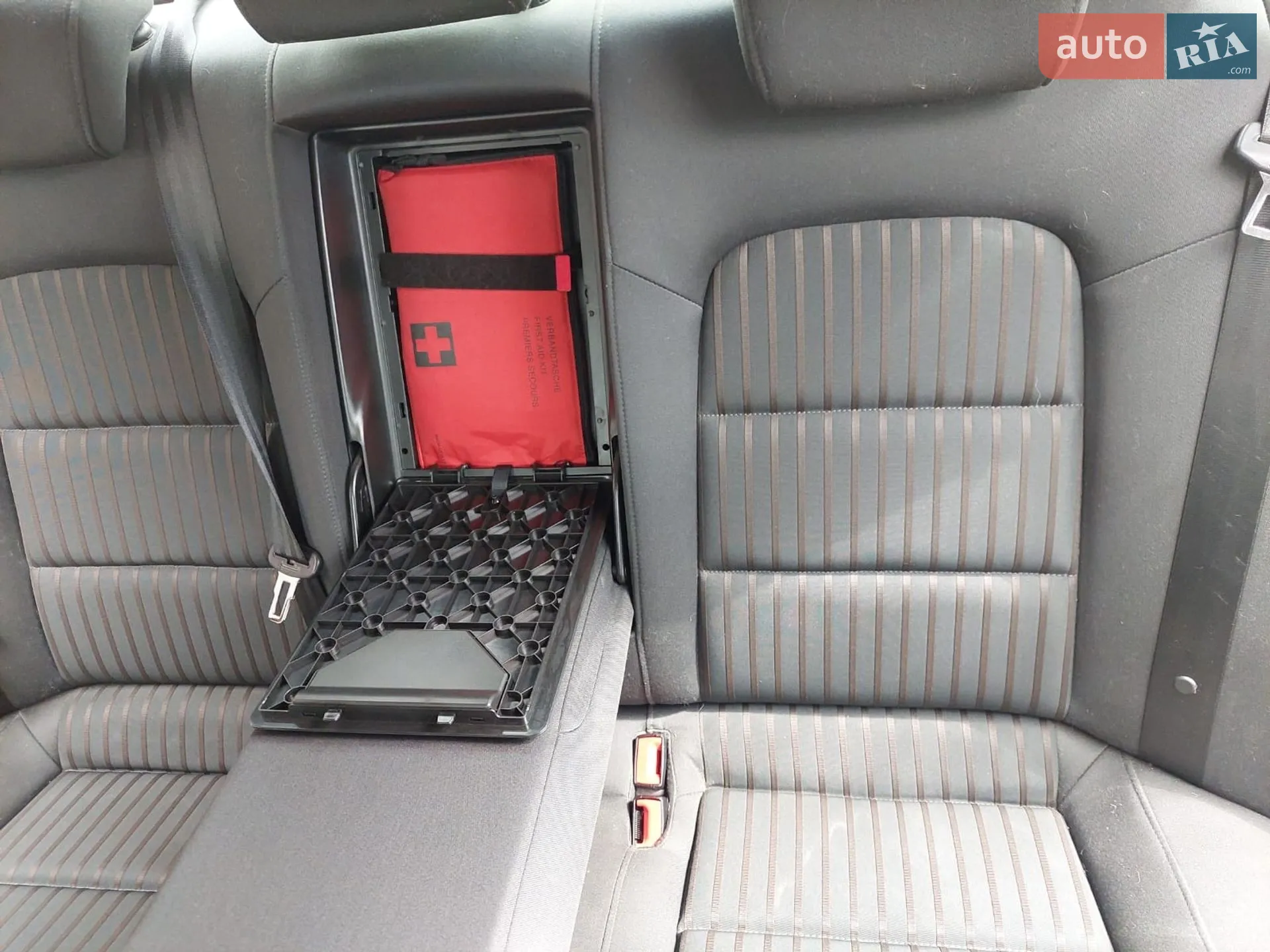 2010 Audi A4 - мініатюра 12