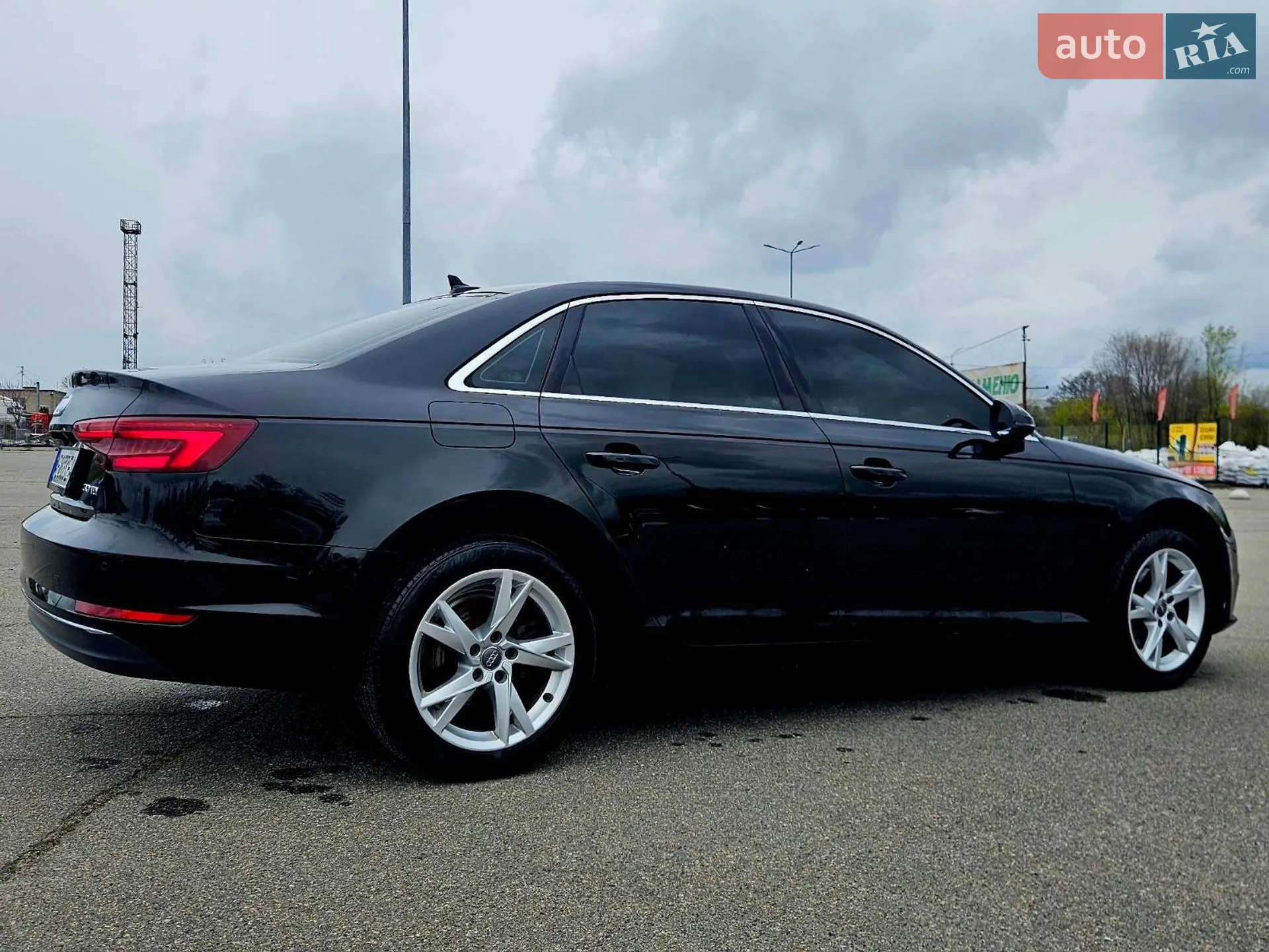 2018 Audi A4 - мініатюра 16