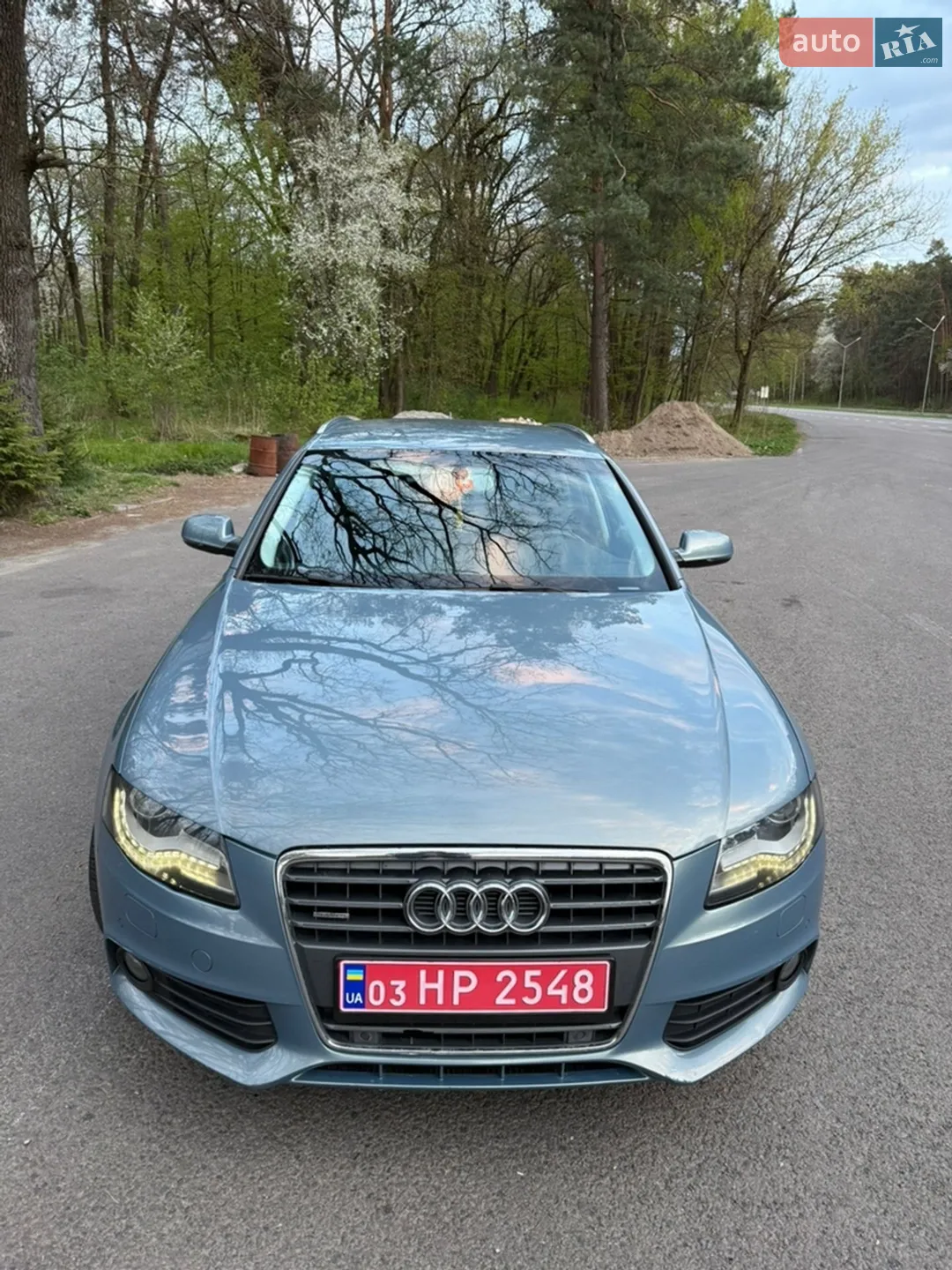 2010 Audi A4 - мініатюра 3