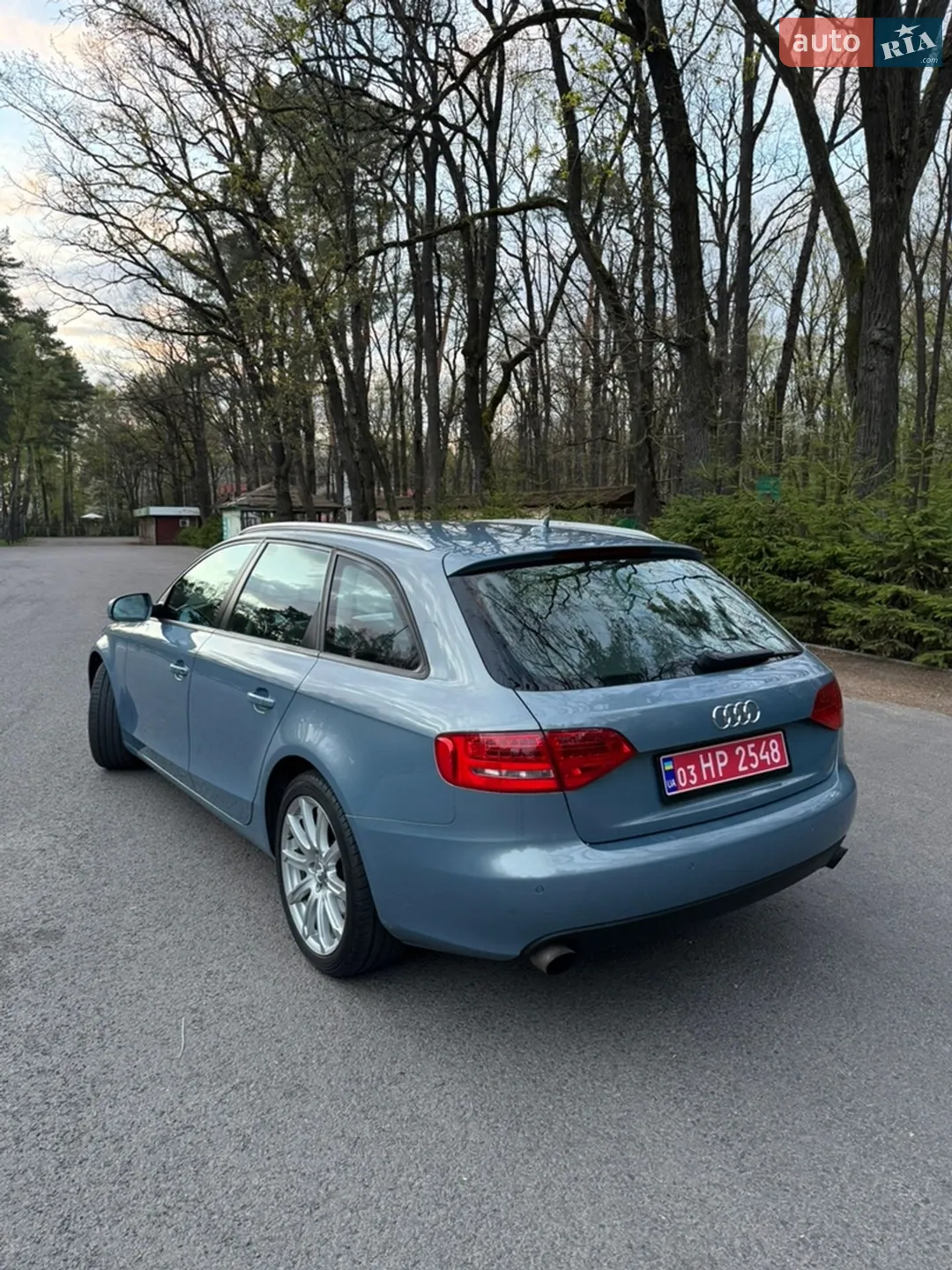 2010 Audi A4 - мініатюра 4