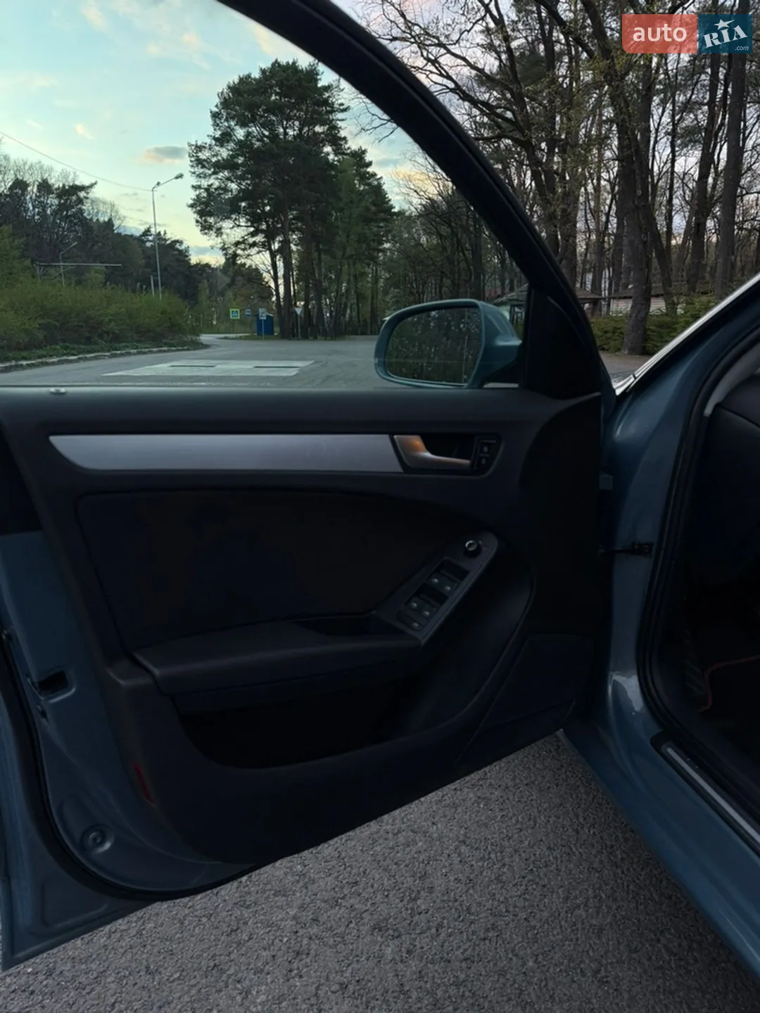 2010 Audi A4 - мініатюра 10