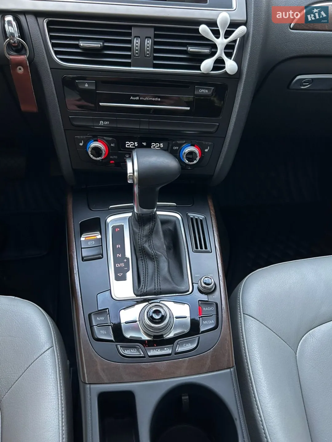 2012 Audi A4 - мініатюра 28