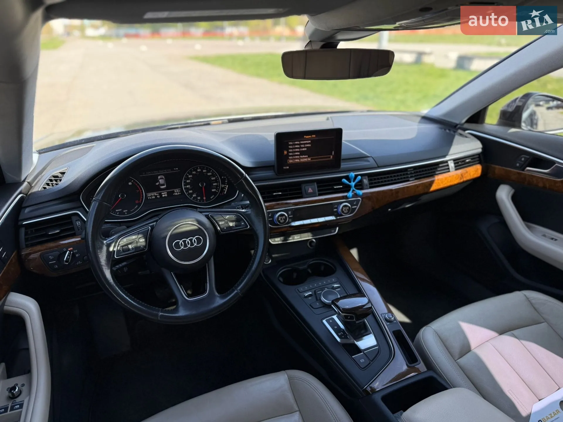 2015 Audi A4 - мініатюра 2