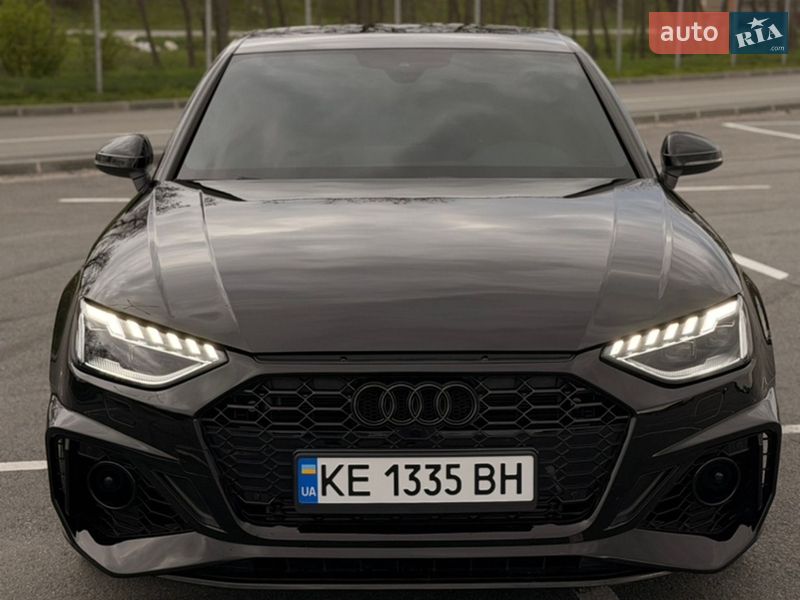 Audi A4 2015