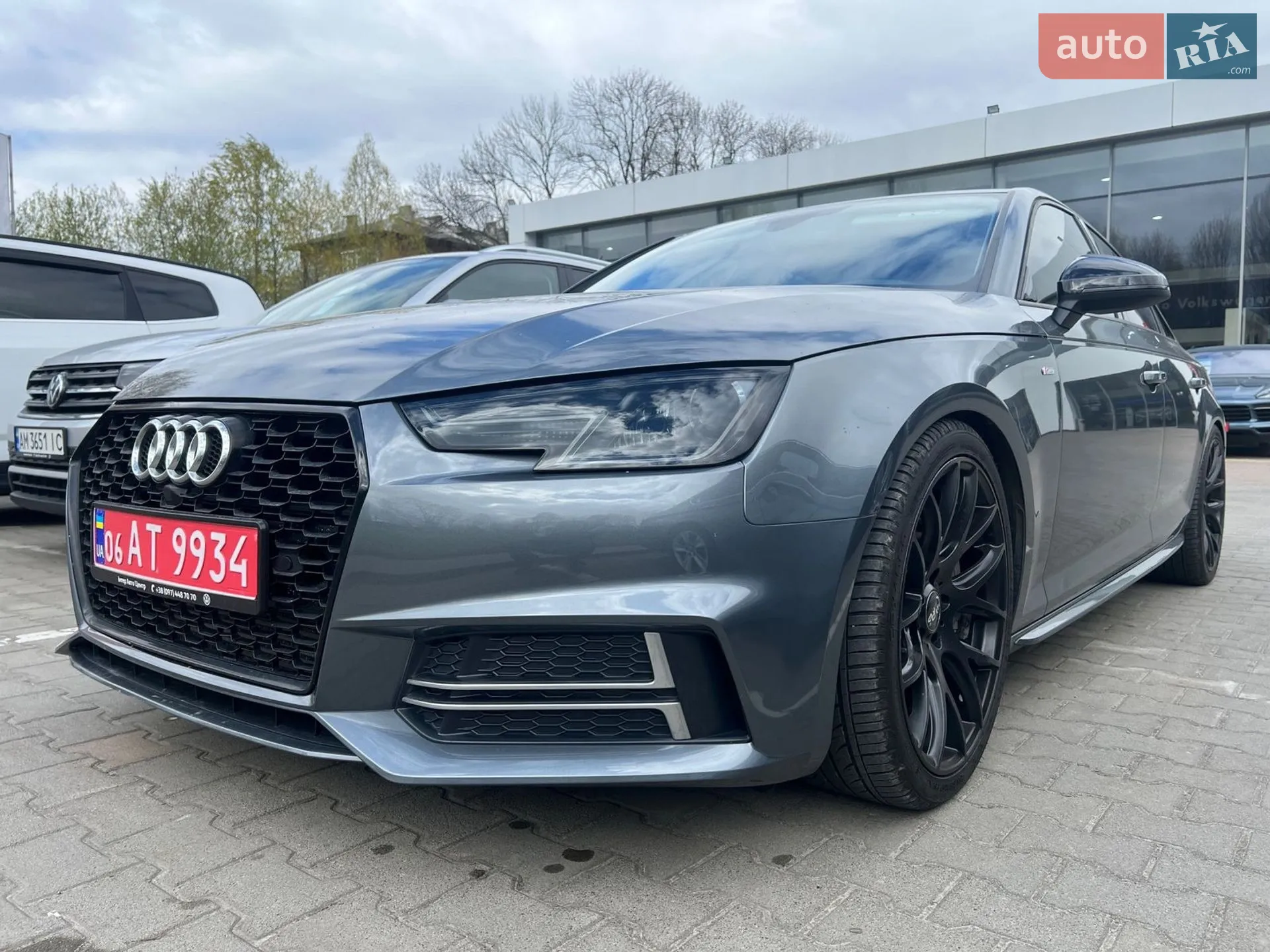 2017 Audi A4 - мініатюра 3