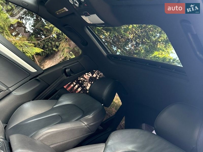 Седан Audi A4 2015 в Рівному