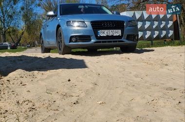 Седан Audi A4 2008 в Сарнах
