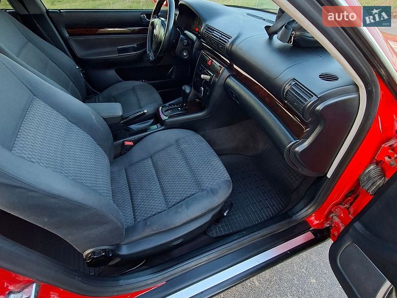 Универсал Audi A4 2001 в Гайсине