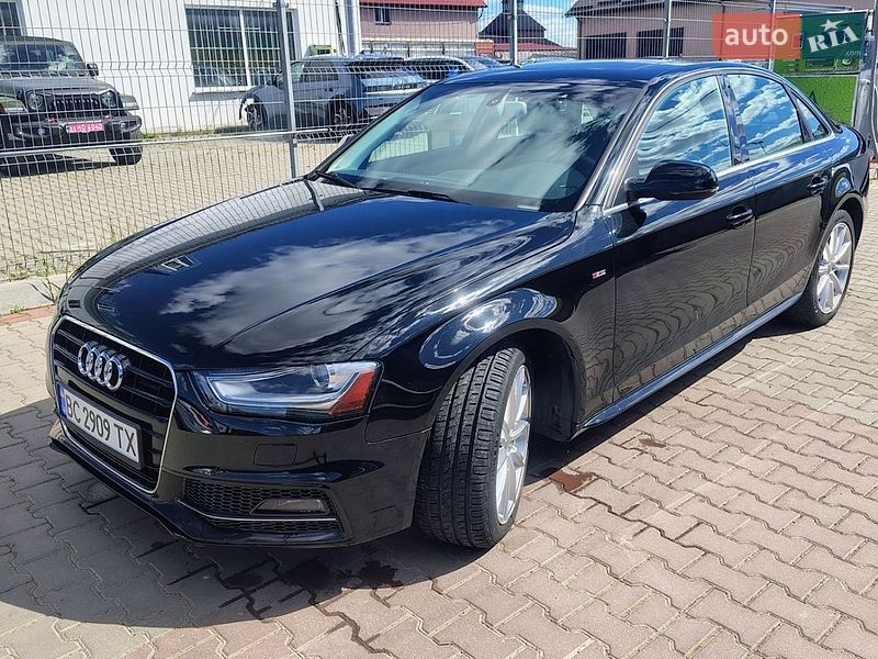 Седан Audi A4 2015 в Сокале