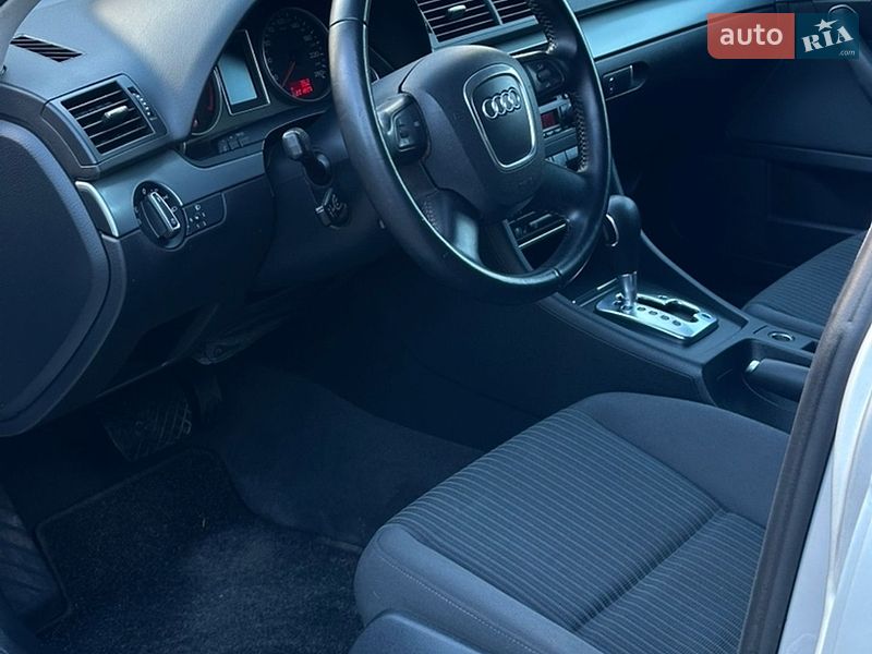 Универсал Audi A4 2005 в Сарнах