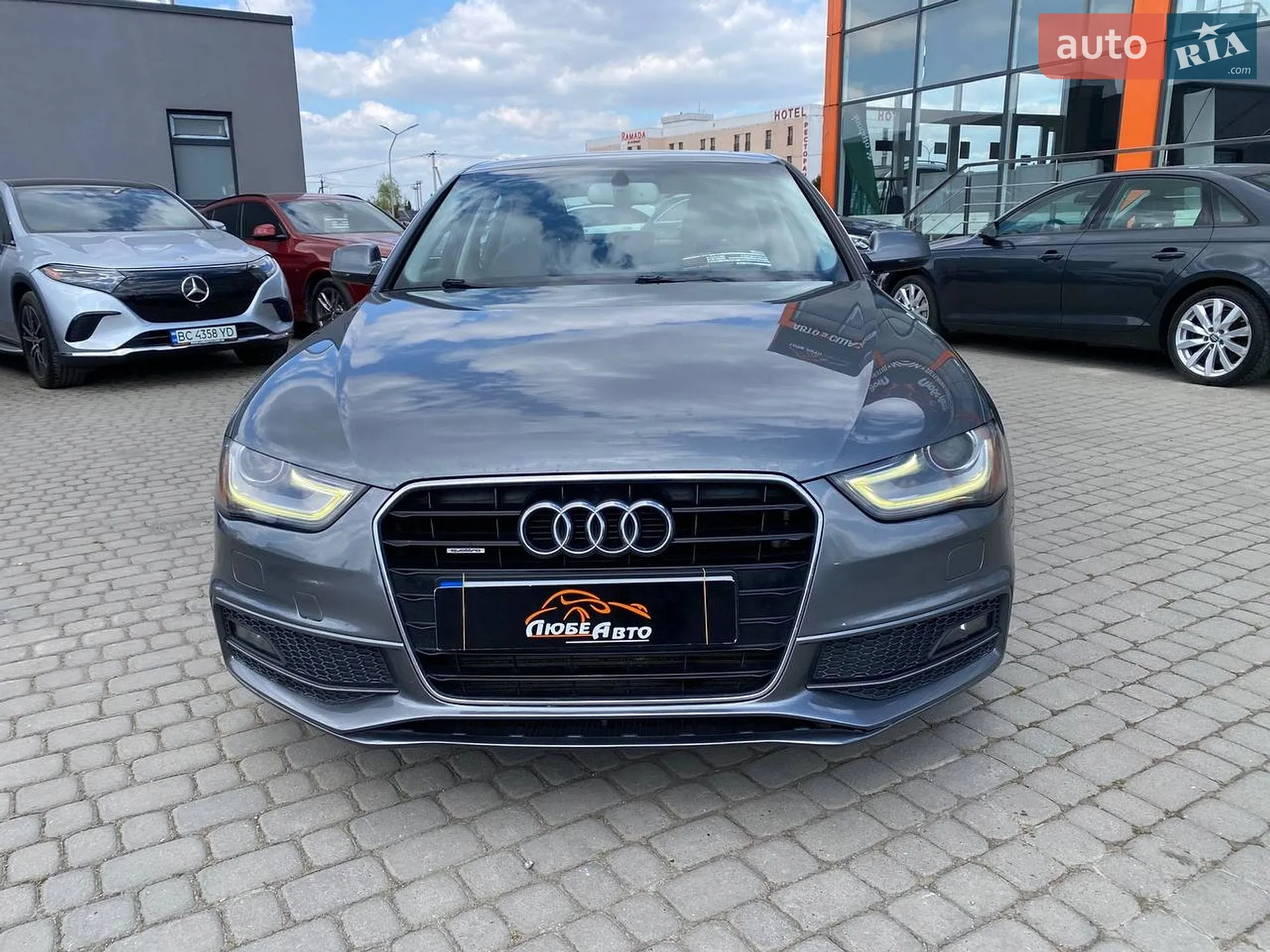 2013 Audi A4 - мініатюра 2