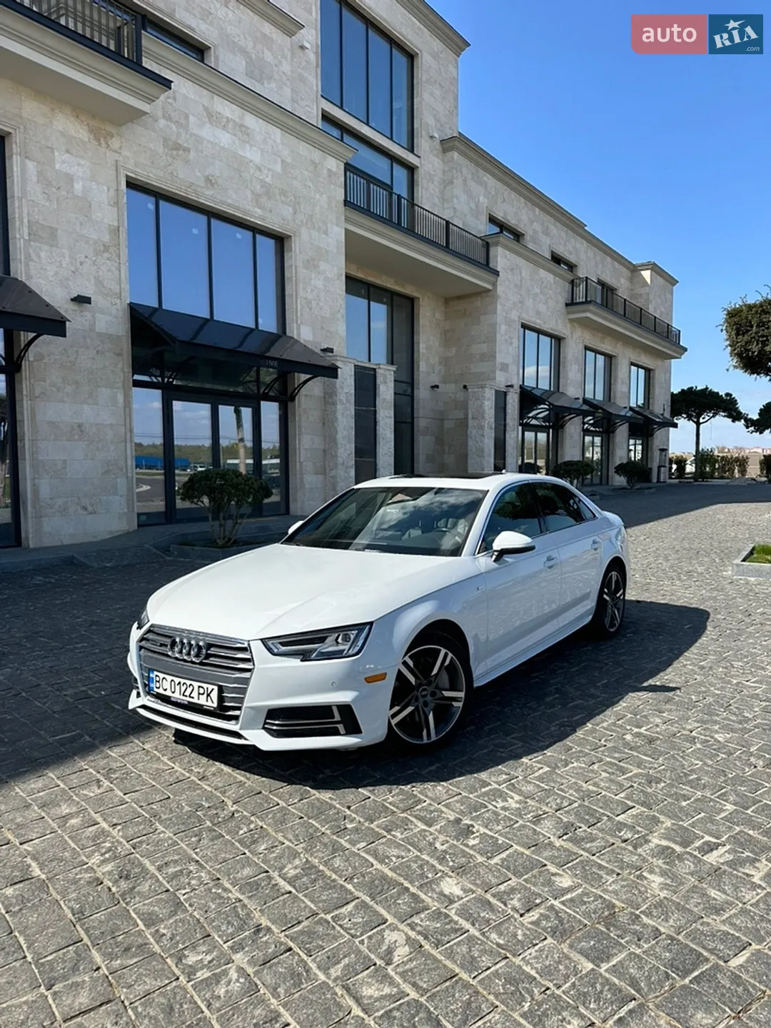 2018 Audi A4 - фото 1