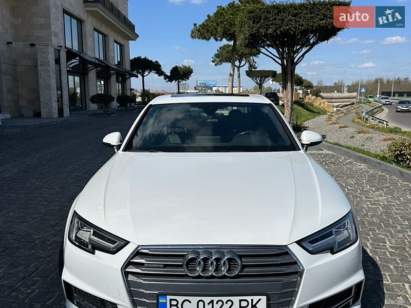 Седан Audi A4 2018 в Львове