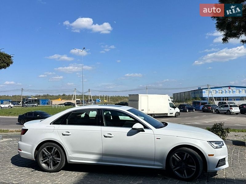 Седан Audi A4 2018 в Львове