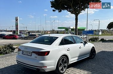 Седан Audi A4 2018 в Львове