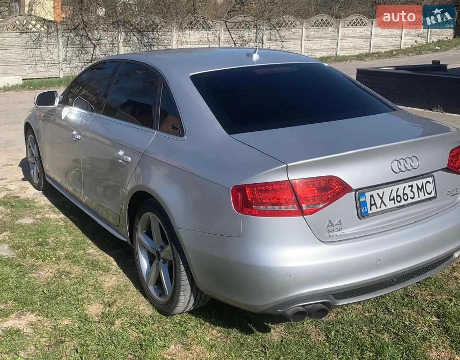 2011 Audi A4 - мініатюра 2
