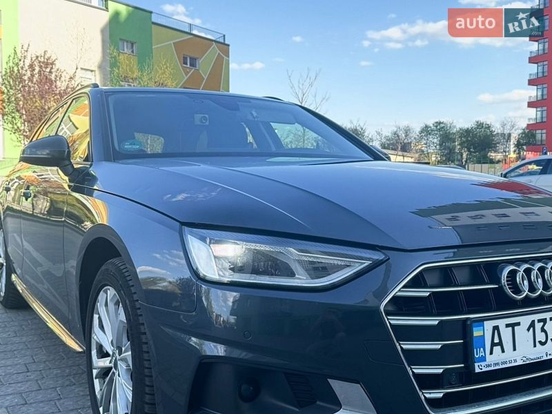 Audi A4, фото з оголошення