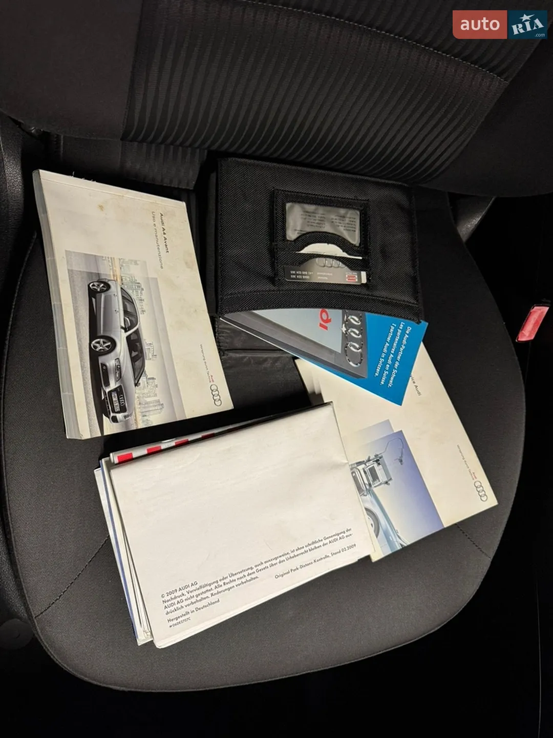 2010 Audi A4 - мініатюра 53