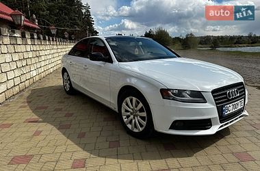 Седан Audi A4 2011 в Золочеве