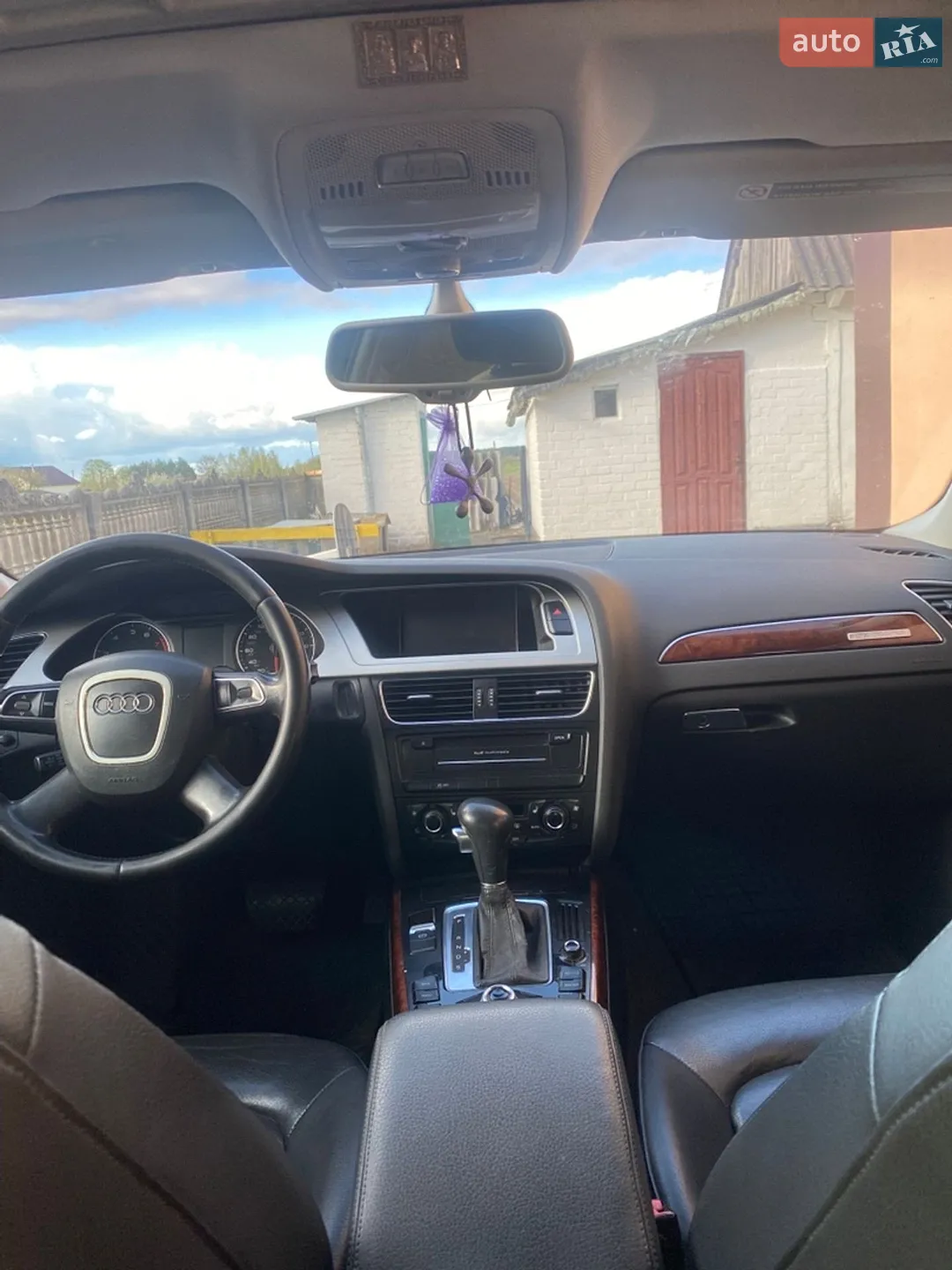 2011 Audi A4 - мініатюра 10
