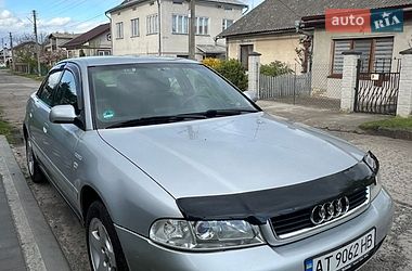 Седан Audi A4 2000 в Івано-Франківську