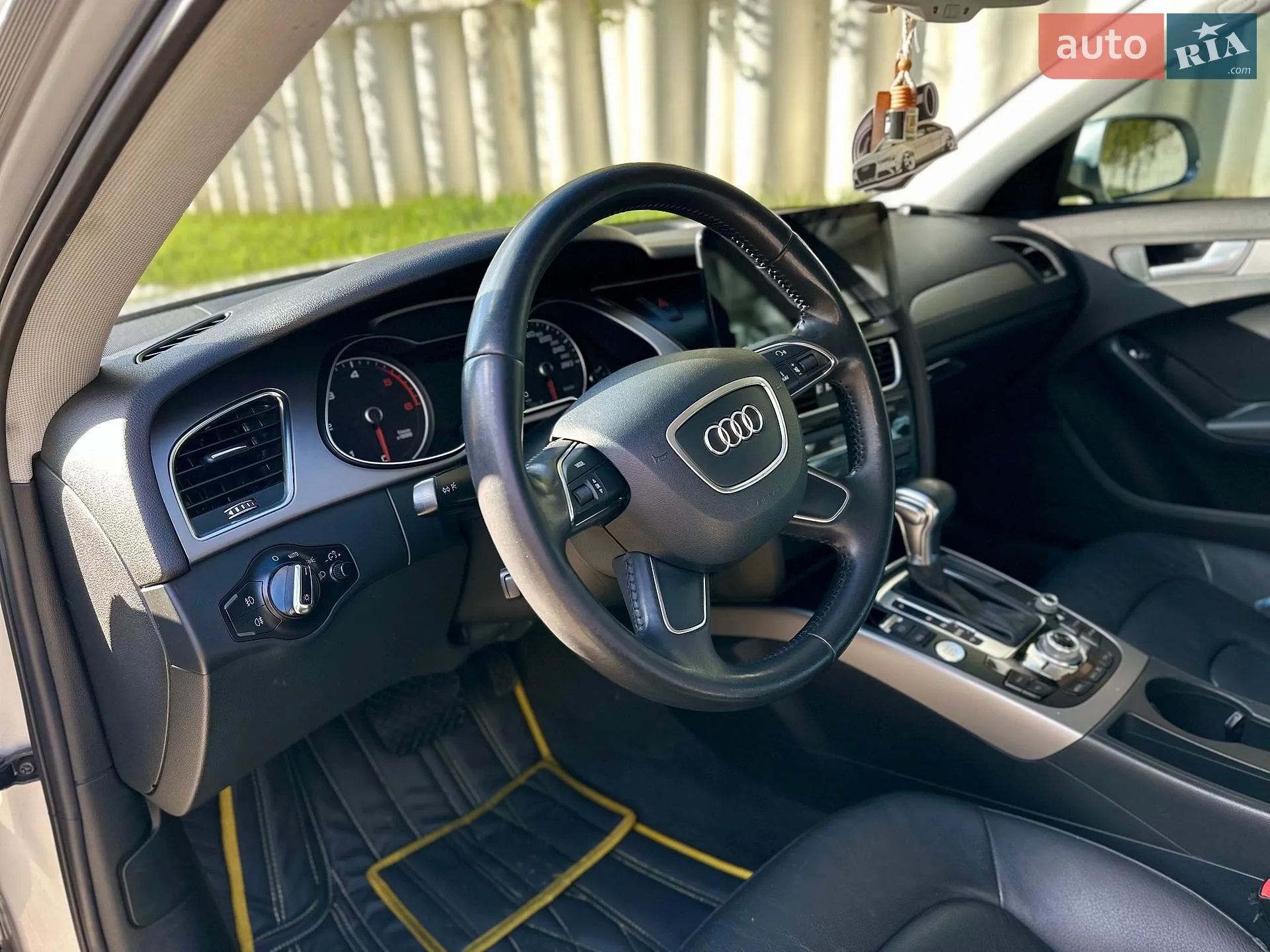 2013 Audi A4 - мініатюра 28