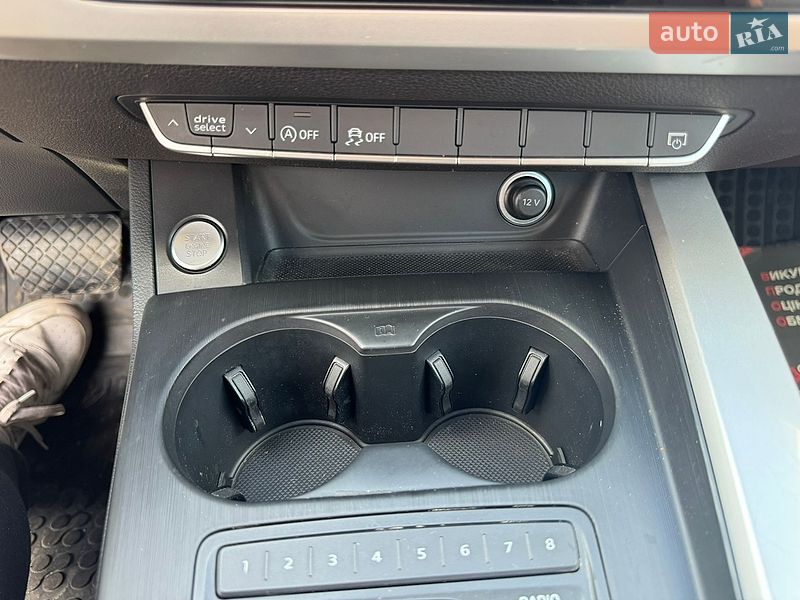 Седан Audi A4 2016 в Києві