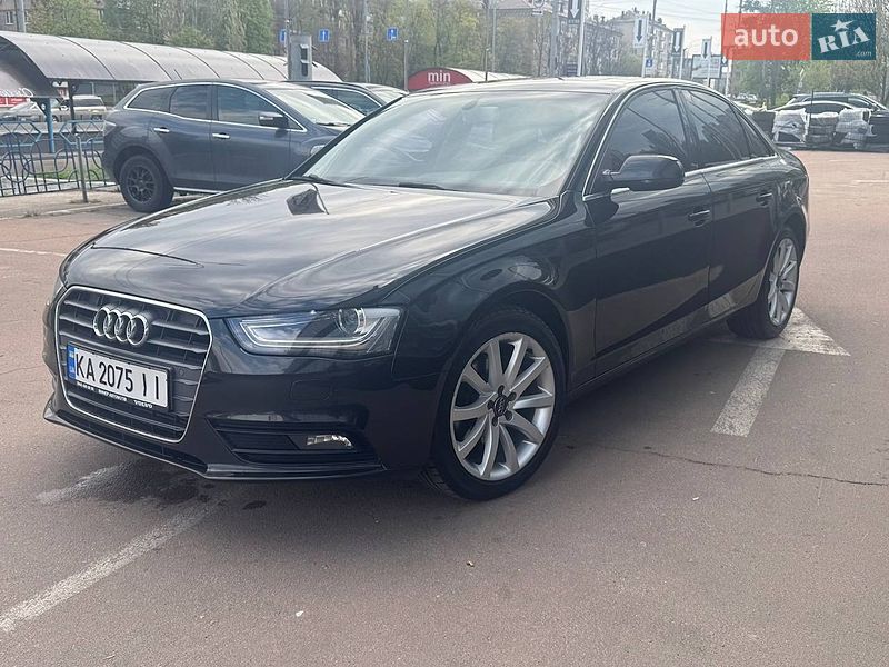 Audi A4 2014