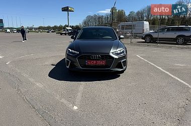 Седан Audi A4 2020 в Львові