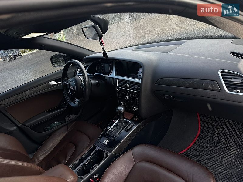Седан Audi A4 2015 в Харькове