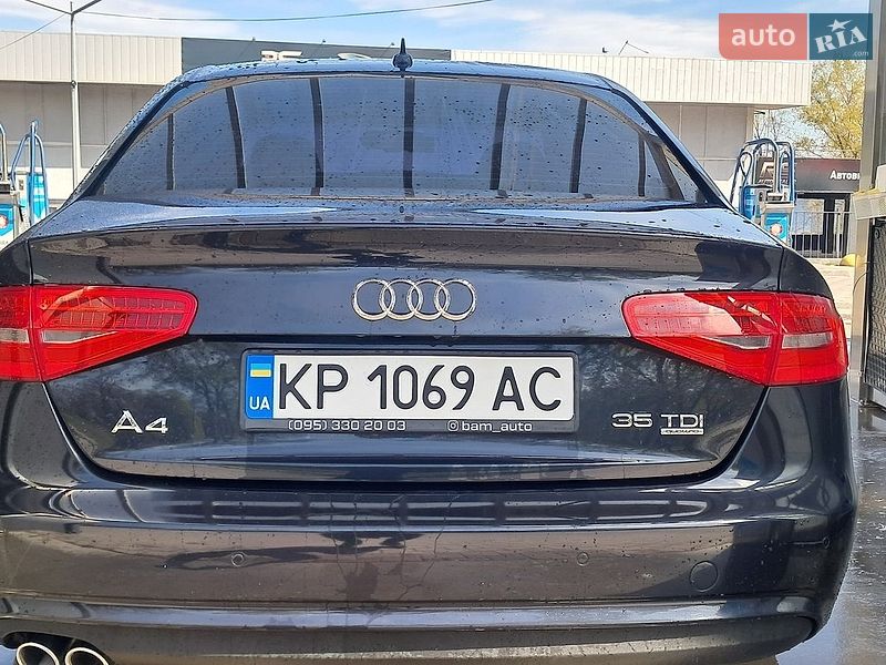Седан Audi A4 2014 в Запорожье