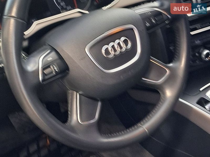 Седан Audi A4 2014 в Запорожье