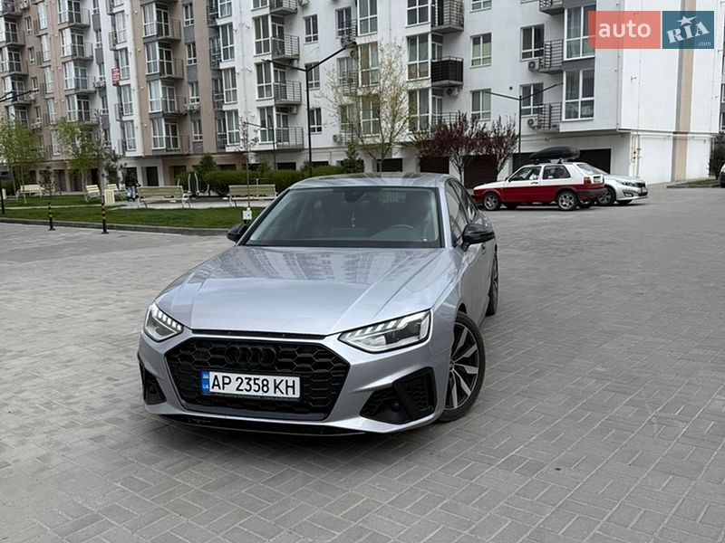Седан Audi A4 2021 в Запоріжжі