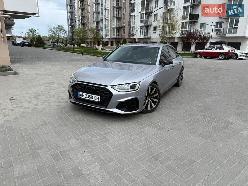 Седан Audi A4 2021 в Запоріжжі