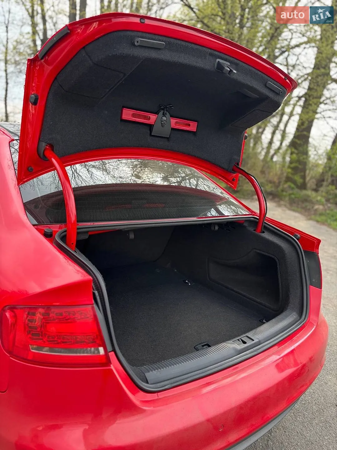2011 Audi A4 - мініатюра 20