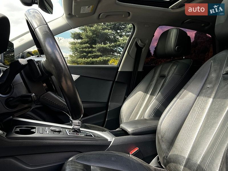 Седан Audi A4 2016 в Львове