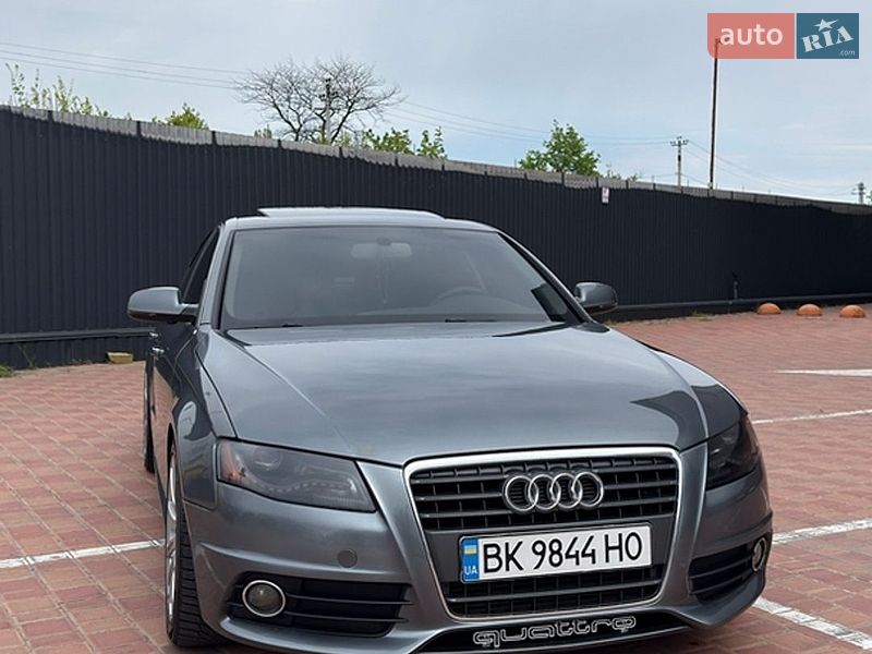 Audi A4 2011